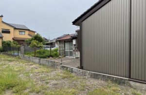 敷地右側地境