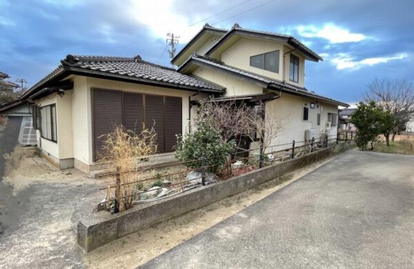 高岡市太田辰ノ口4777-2